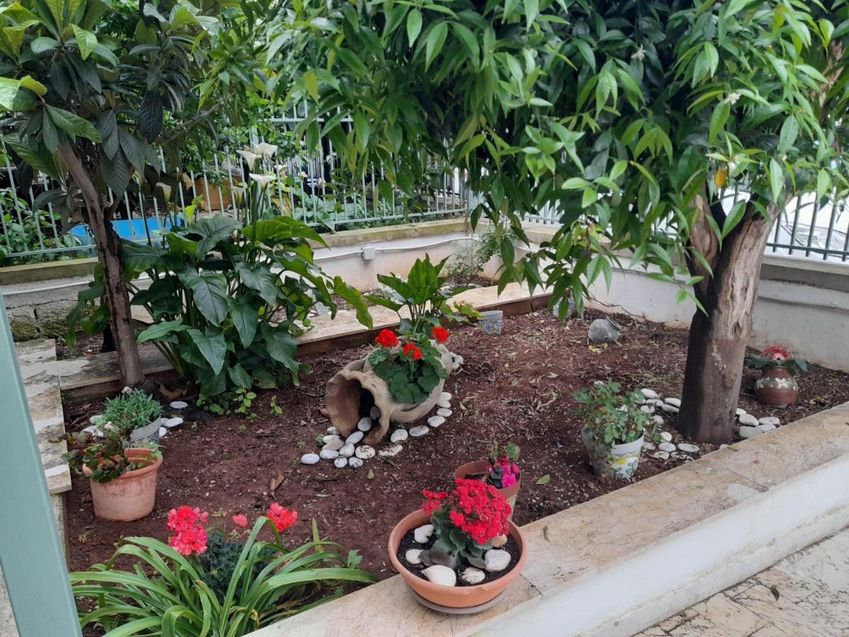 Casa Vacanze Ciccine Capaci Bagian luar foto