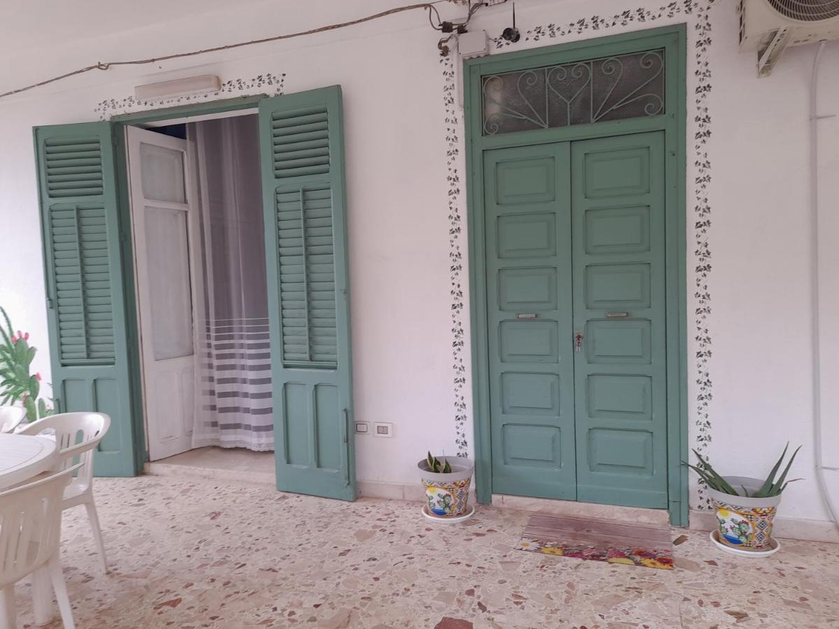 Casa Vacanze Ciccine Capaci Bagian luar foto