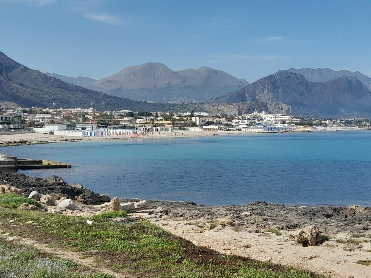 Casa Vacanze Ciccine Capaci Bagian luar foto