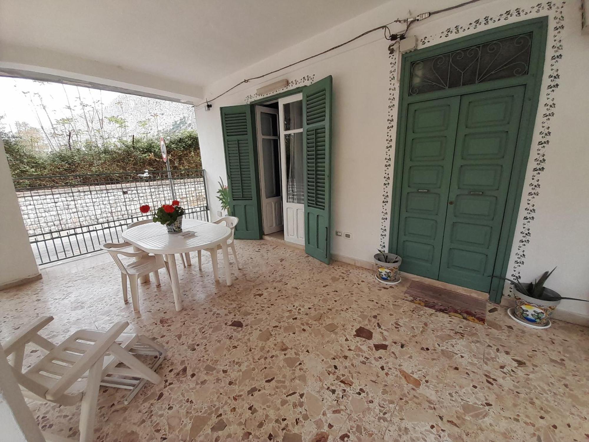 Casa Vacanze Ciccine Capaci Bagian luar foto