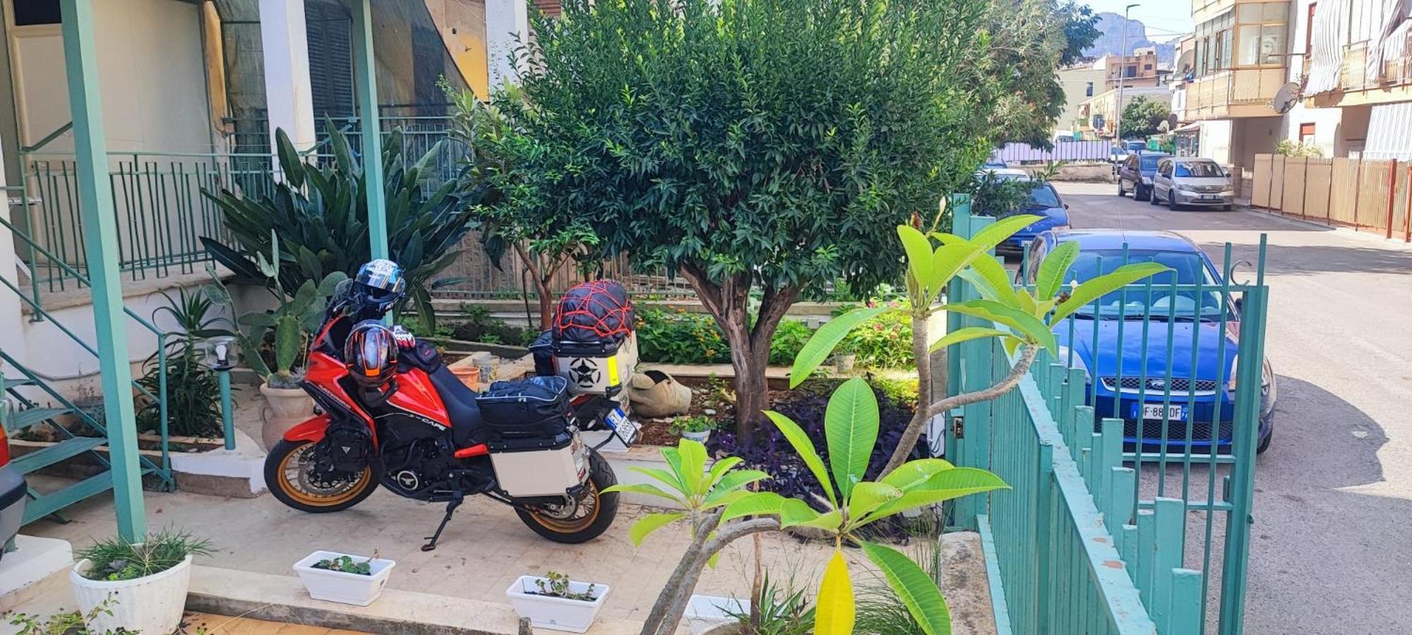 Casa Vacanze Ciccine Capaci Bagian luar foto